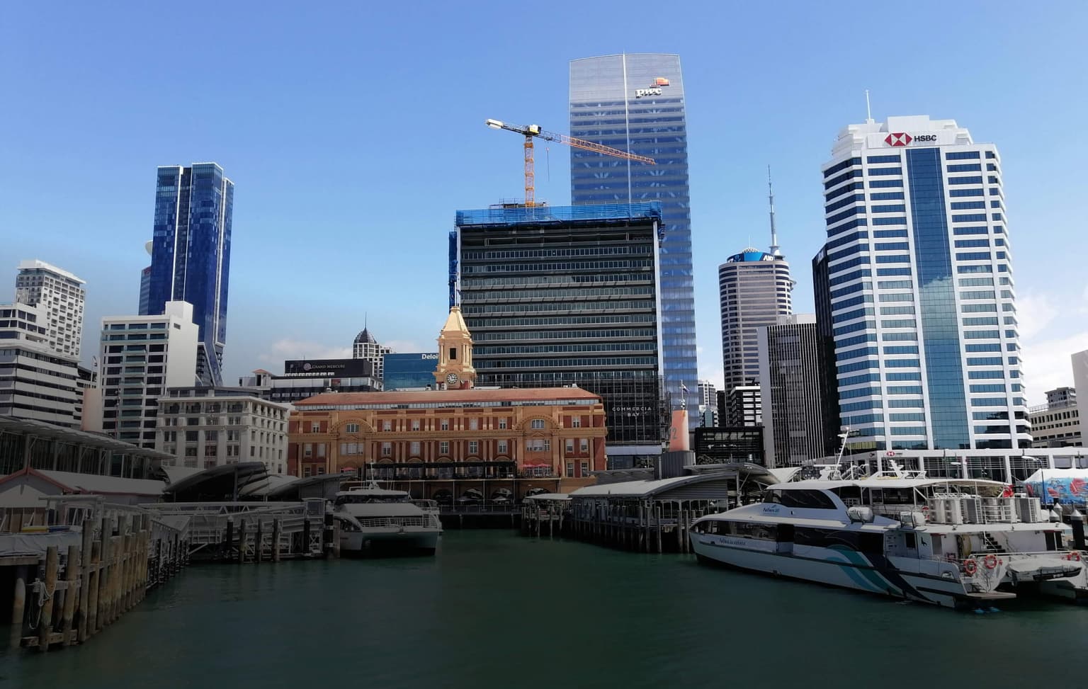 bg image https://cebytb37gqewrsv4.public.blob.vercel-storage.com/Program%20Header%20-%20new-zealand-internships%20-%20business%20development-Iqvkd87T9ubXTlQ2a19aYEHljbmL9S.jpg