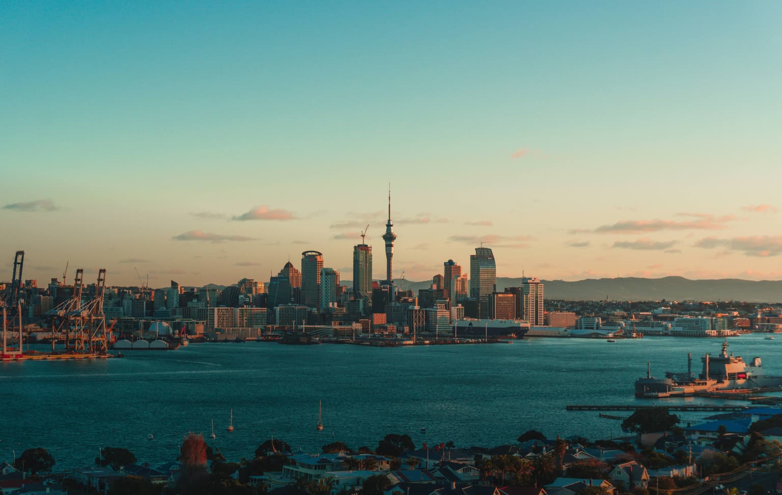 bg image https://cebytb37gqewrsv4.public.blob.vercel-storage.com/Program%20Header%20-%20new-zealand-internships%20-%20marketing%20research-6apL1EleJYu3hgYUmDwt5fS4DHtpWl.jpg