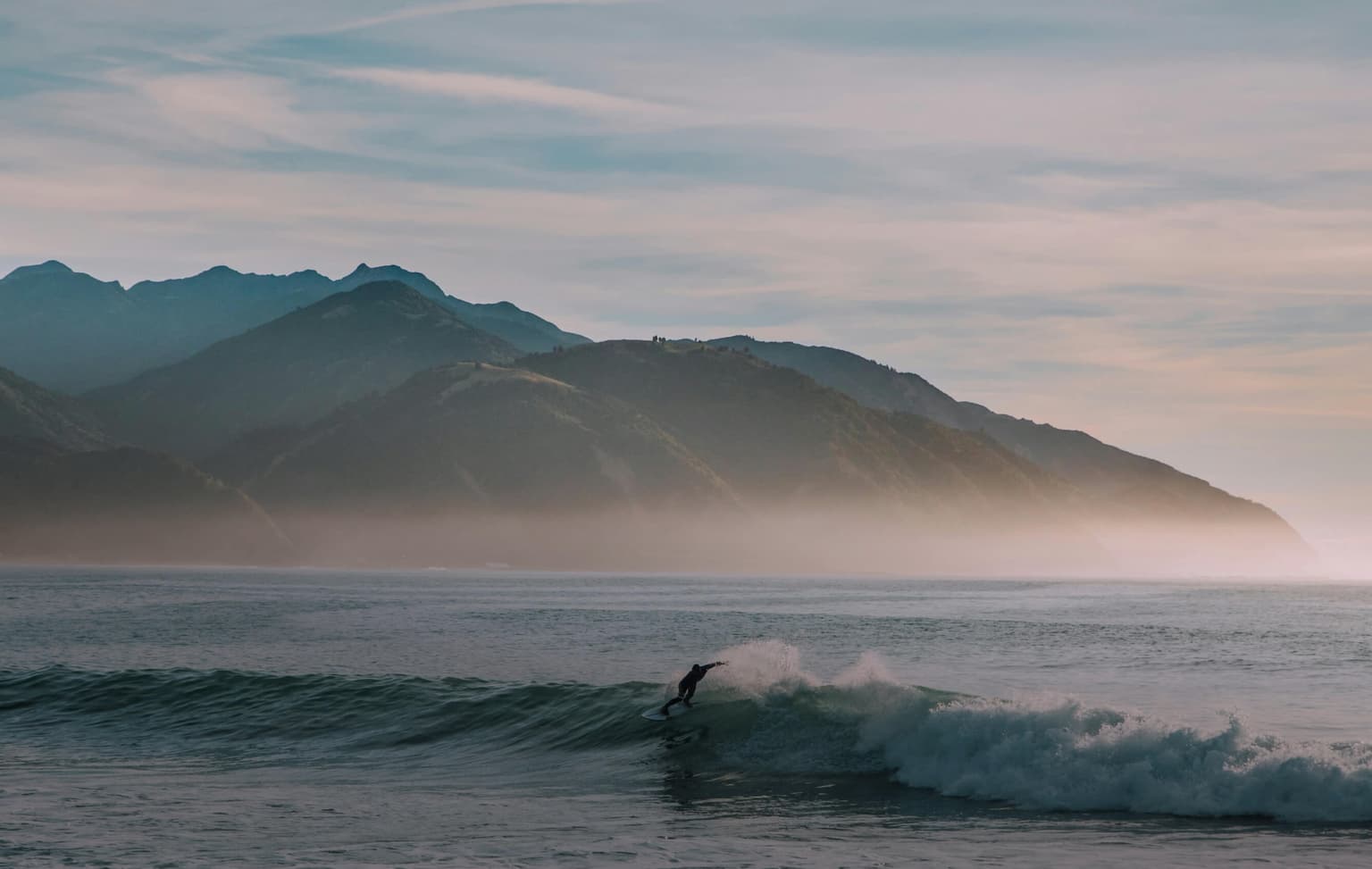 bg image https://cebytb37gqewrsv4.public.blob.vercel-storage.com/Program%20Header%20-%20new-zealand-internships%20-%20videography-Cm3Be7u6xa9I3a88wF1yKT9cWhrTjh.jpg