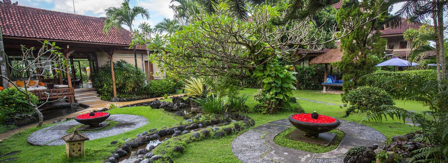 bg image https://cebytb37gqewrsv4.public.blob.vercel-storage.com/bali-internship-indonesia-28618-5EkKYxSKDdFykhKYowLCnFjcAvXINc.jpg