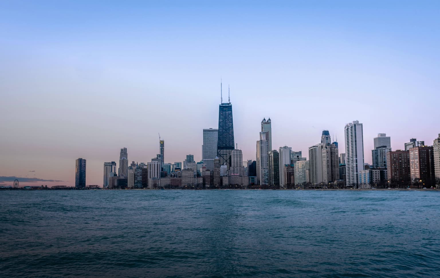 bg image https://cebytb37gqewrsv4.public.blob.vercel-storage.com/chicago-finance-internship-header-3BYLEtWr8TJw31iyqkaztoZ3jBzuYg.jpg