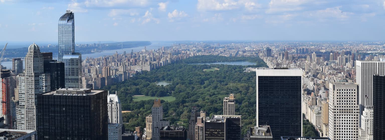 bg image https://cebytb37gqewrsv4.public.blob.vercel-storage.com/new-york-internship-usa-9120-4oFawjI5kb0OAUWMfrR6ys1n5aKsKU.jpg