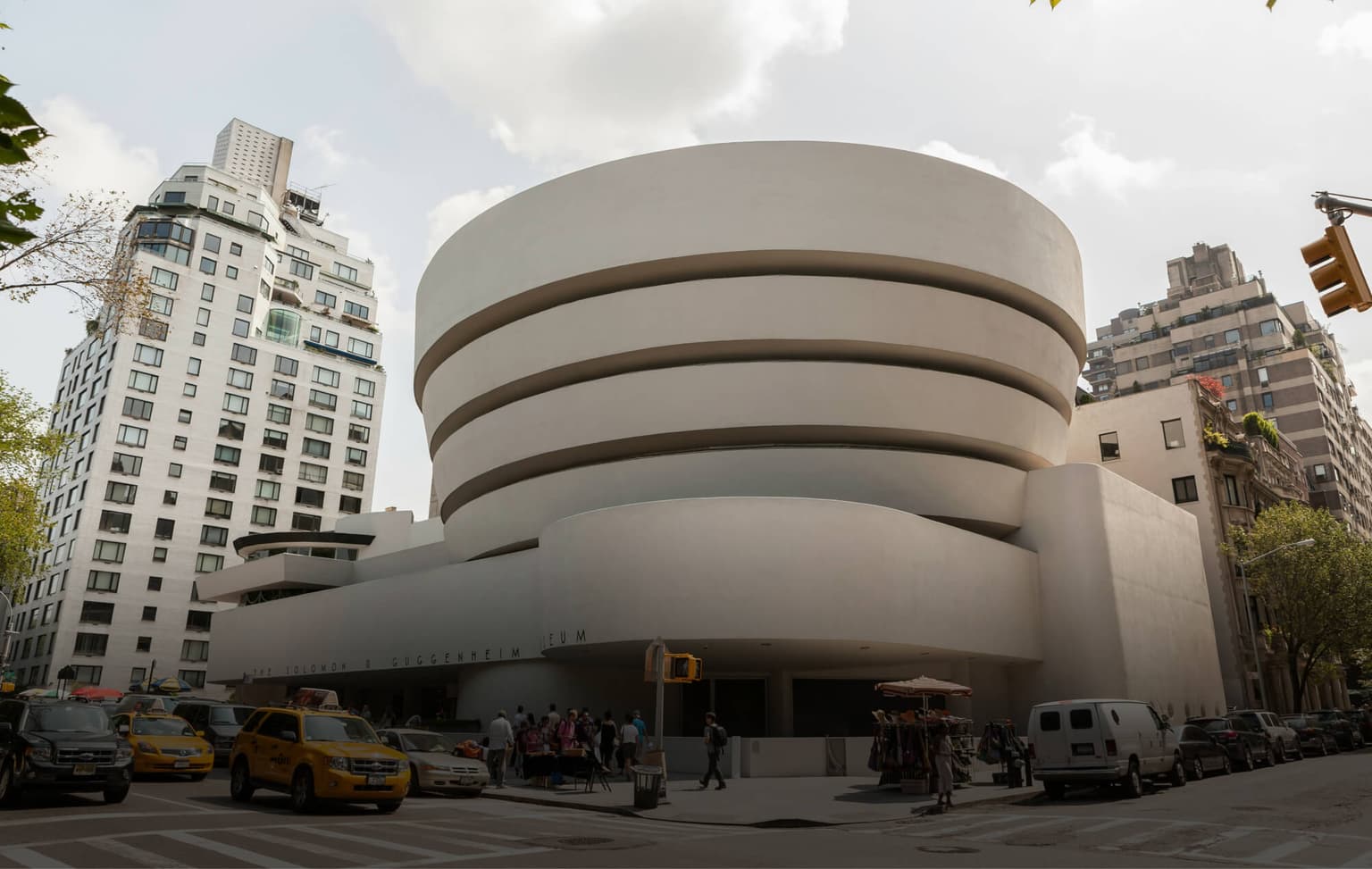 bg image https://cebytb37gqewrsv4.public.blob.vercel-storage.com/nyc-architecture-internship-program-header-WmZgDIWrTi7ZPTFlBqJxJtHYE1eHfj.jpg