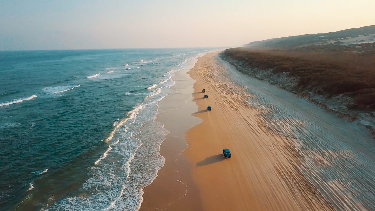 bg image https://cebytb37gqewrsv4.public.blob.vercel-storage.com/ultimate-east-coast-group-tour-fraser-island-tag-a-long-tour-YlSxryH6O0L90IChlYN8k6oL3EJkjY.jpg